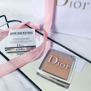 Dior Backstage Face & Body Powder-No-Powder Face & Body Powder